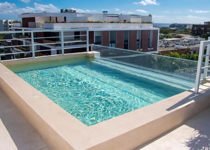 30 Off, 2 Level Apartment, Jacuzzi & Rooftop Pool Apartamento Playa del Carmen