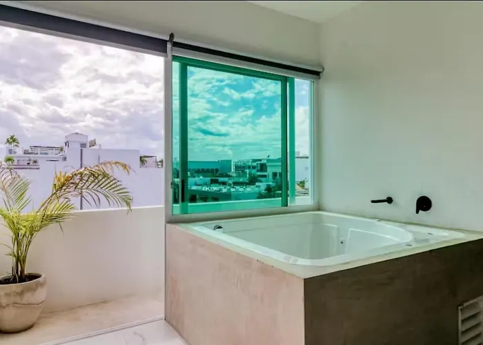 Apartamento 30 Off, 2 Level Apartment, Jacuzzi & Rooftop Pool Playa del Carmen