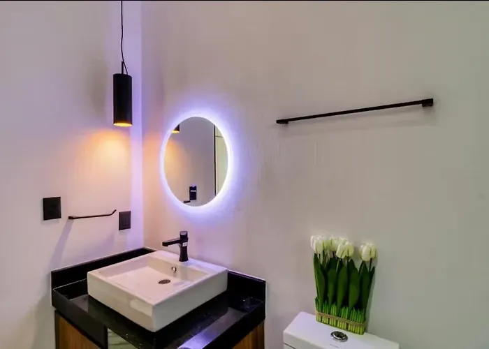 30 Off, 2 Level Apartment, Jacuzzi & Rooftop Pool Playa del Carmen