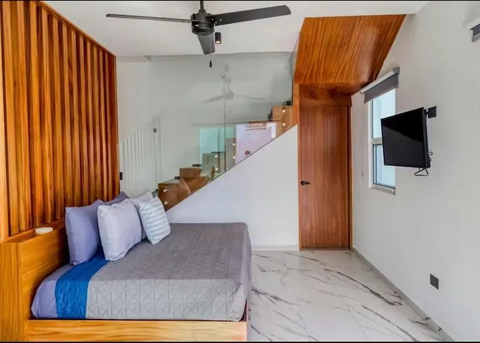Apartamento 30 Off, 2 Level Apartment, Jacuzzi & Rooftop Pool *